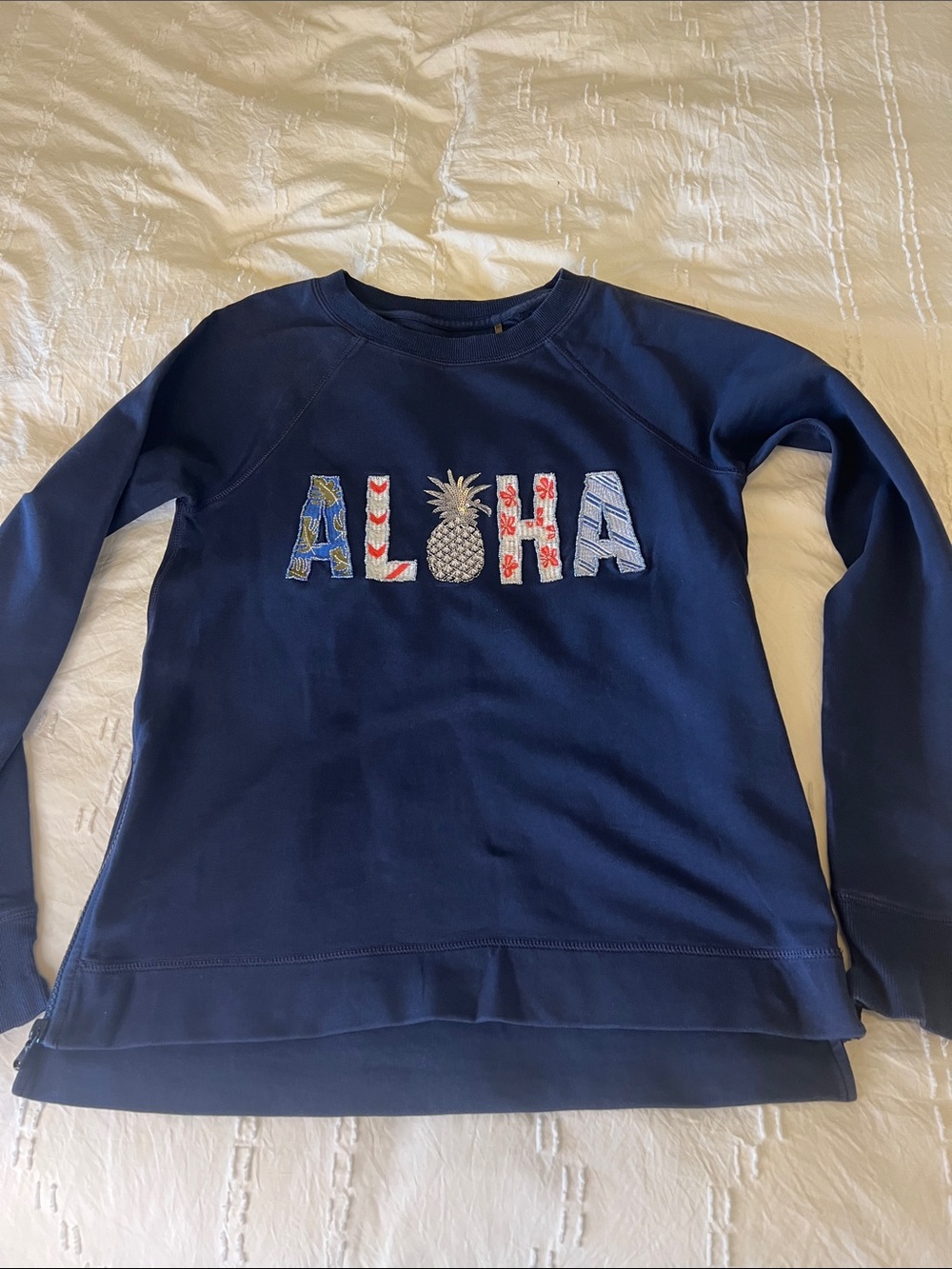 Tommy Bahama ALOHA Appliqué Pullover Sweatshirt Patriotic Embellished Crewneck - Picture 4 of 14